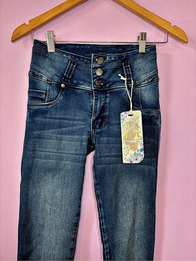 Colombian jeans.
